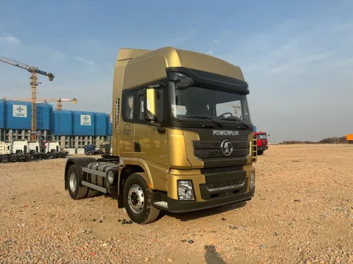 SHACMAN HOWO ET ISUZU Camion 2025