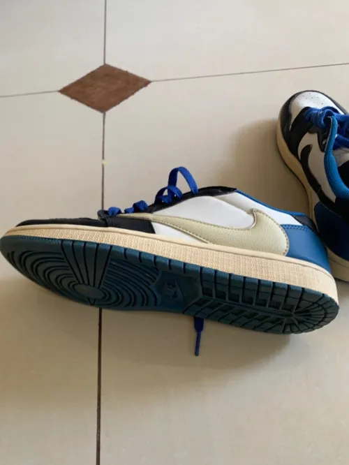 Nike Jordan 1 travis scoot.x fragment 