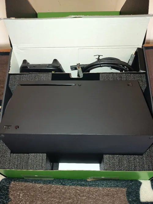 XBOX SERIES X + 12 JEUX