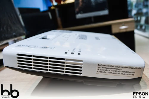 Data Show Epson EB-1771W -Used 900h