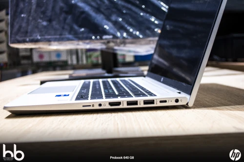 HP Probook 640 G8