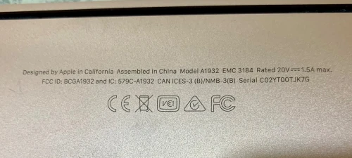 Model MacBook AIR ROSE GOLDE 13-Inch (2018) 8 Ram / Disk 250 GB