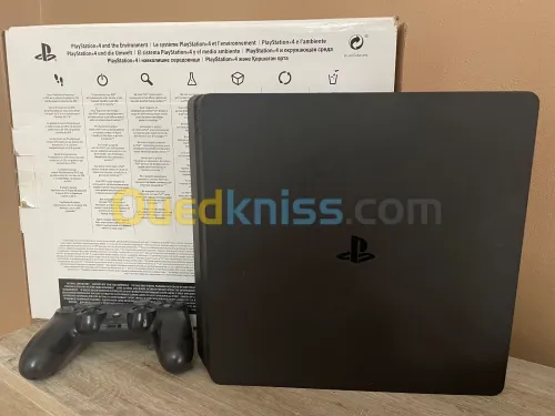 PlayStation 4 Slim 1TB Non flashée avec GTA 5