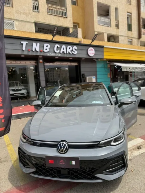 Volkswagen Golf 8 2025 R