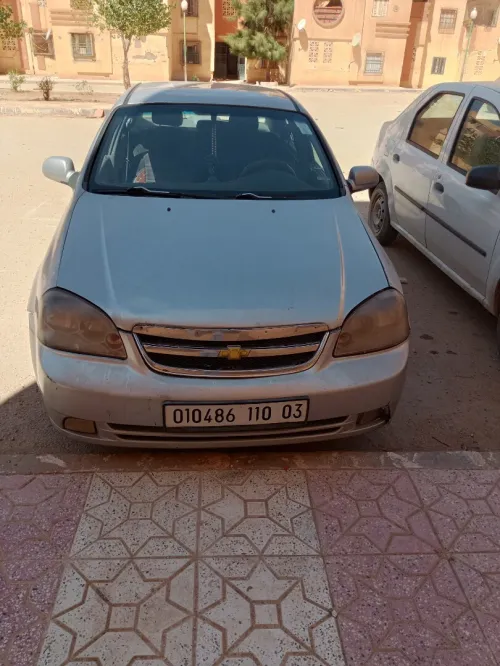 Chevrolet Optra 4 portes 2010 Optra 4 portes