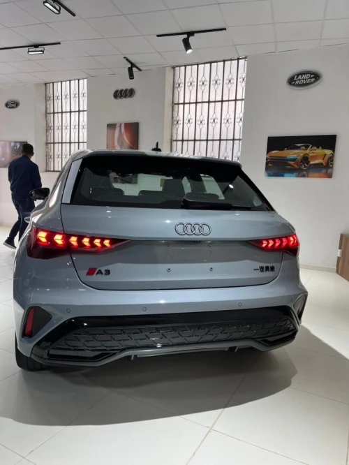 Audi A3 2025 S line Pack Black