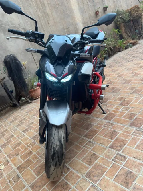 Kawasaki Z900 2025