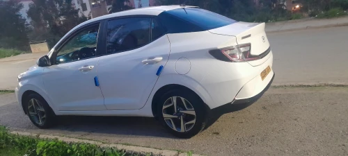 Hyundai Venue  2024 i10 Grend