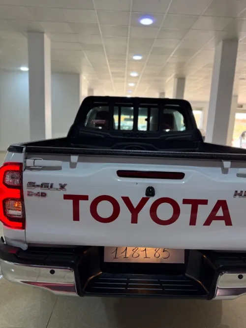 Toyota Revo  2025 S-GLX