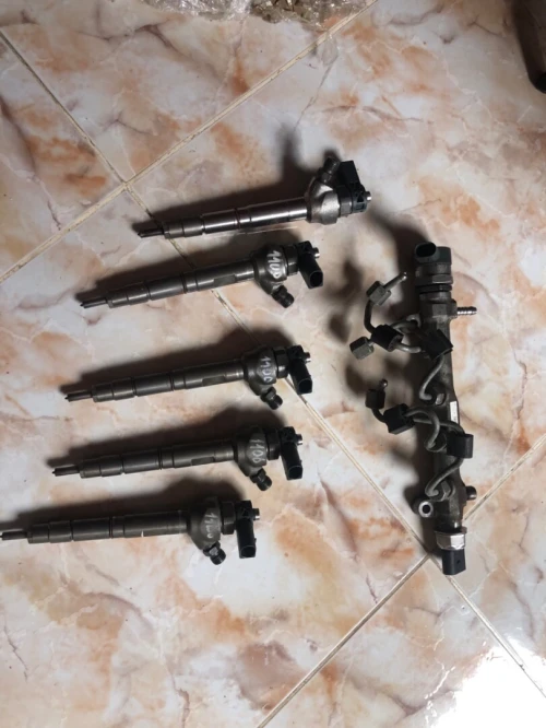 Rampe et injecteur 