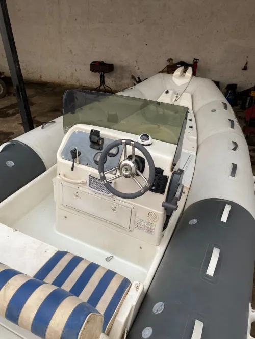 Semi rigide 6,20m moteur yamaha 150cv