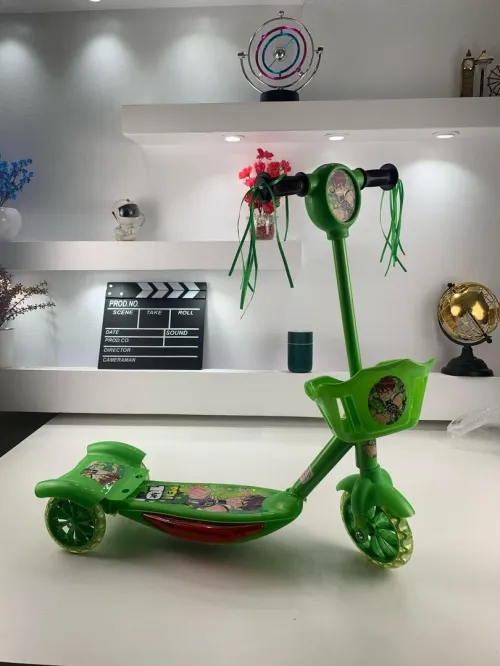  Trottinette Enfants 3 Roues avec Panier et Décorations سكوتر أطفال