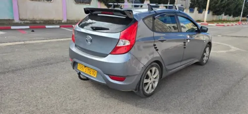 Hyundai Accent RB  4 portes 2018 Accent RB  4 portes