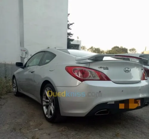 Hyundai Genesis Coupé 2020 