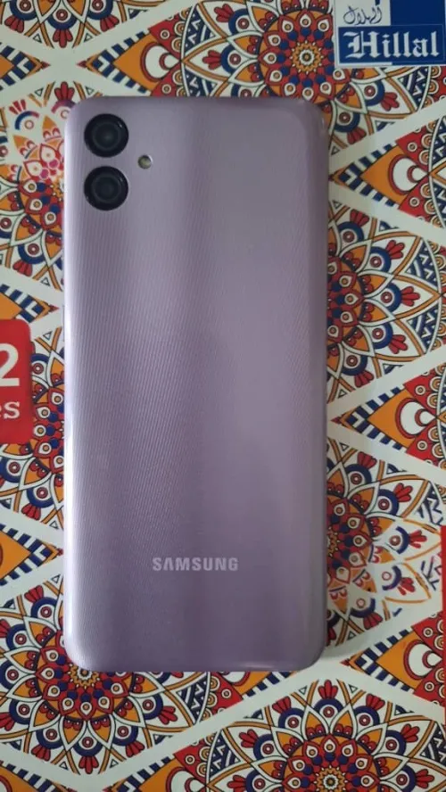 Samsung F 04