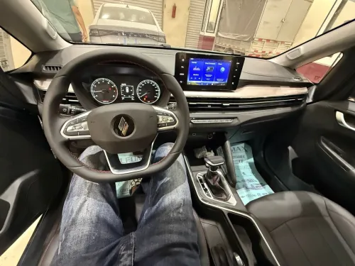 Geely Livan x3 pro 2026 