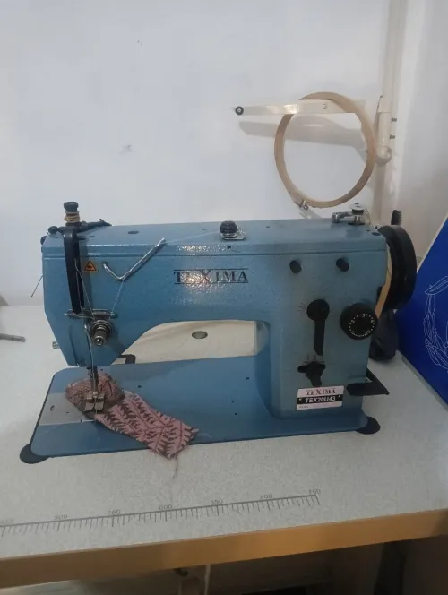 Machine a coudre texima