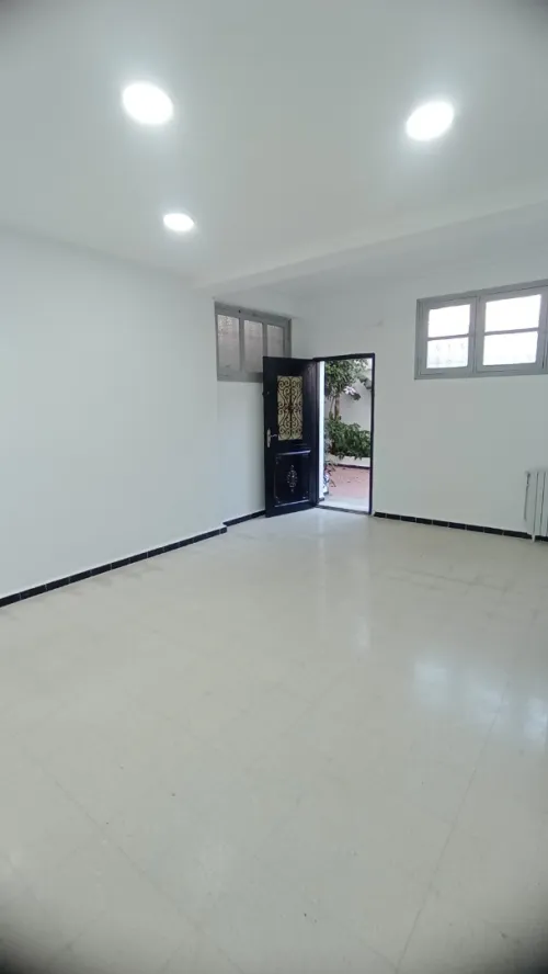 Location Appartement Niveau de villa F4 Alger Hydra