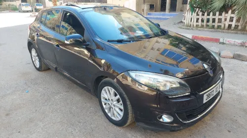 Renault Megane 3 2012 Bosse