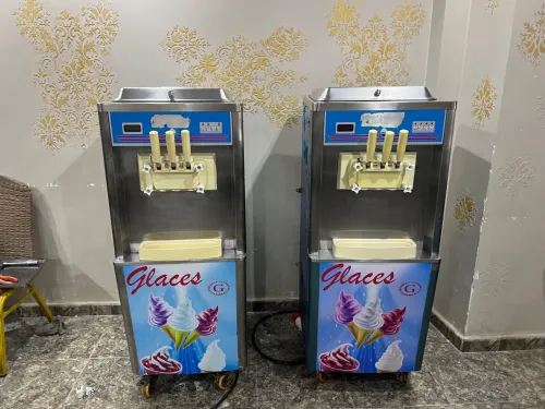 Machine icecrème  excellence 380 v avec les pompes  