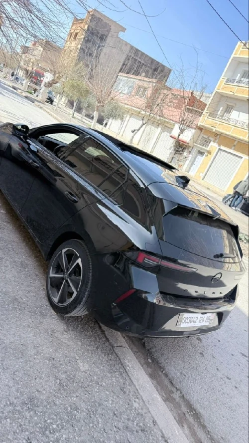 Opel Astra 2024 