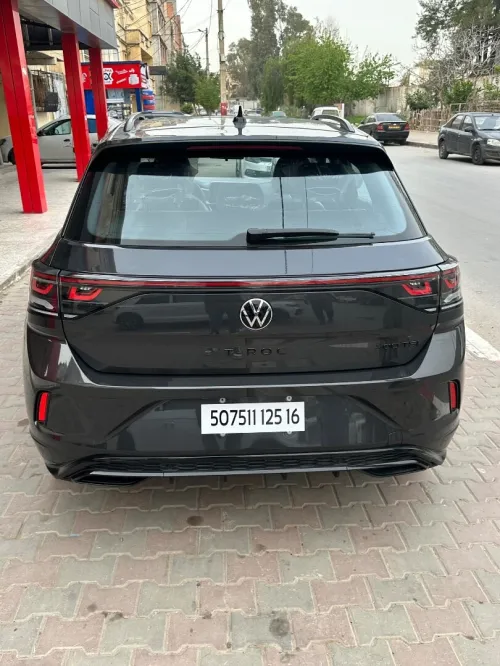 Volkswagen T-Roc 2025 R-Line 