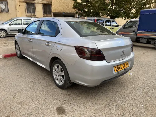 Peugeot 301 2014 Chrome