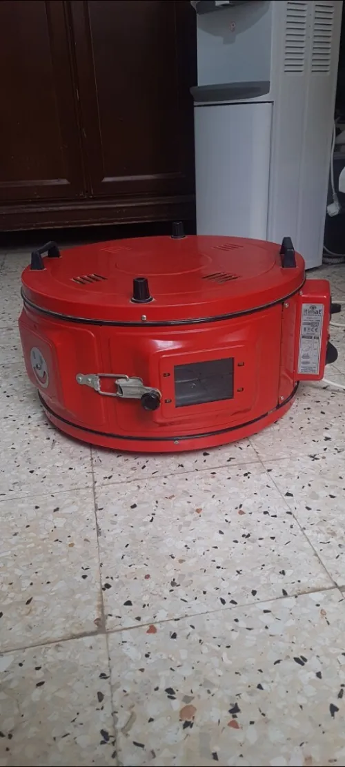 كاين فور سبيسيال تاع بيتزا غير مستعمل حاجة أمبورتاسيو للناس لحابة كاليتي 0663909696
