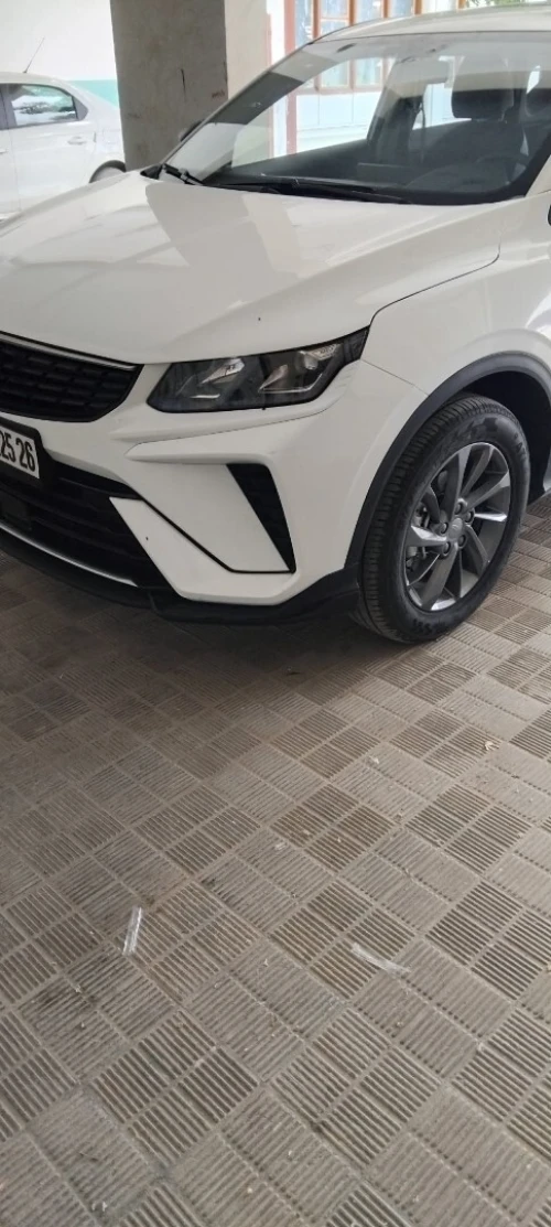 Geely Coolray 2025 