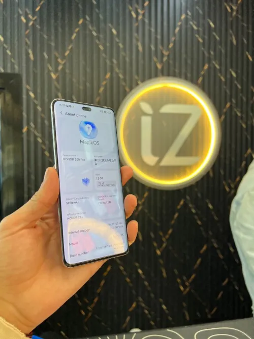 Honor 200 Pro