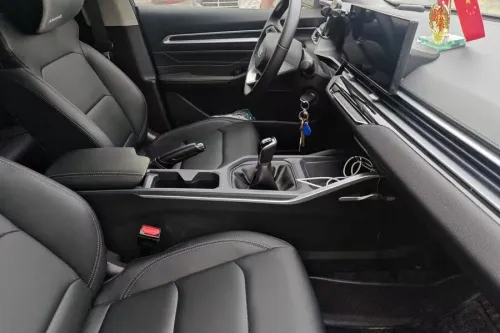Geely Emgrand 2025 1.5 manuel