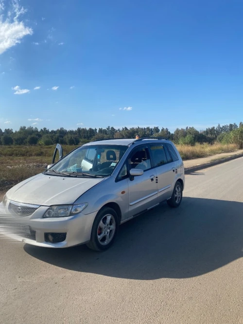 Mazda Primacy 2005 