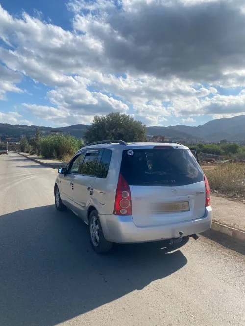 Mazda Primacy 2005 