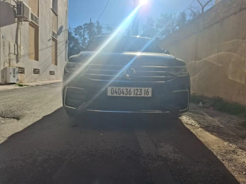 Volkswagen Tiguan 2023 R-line