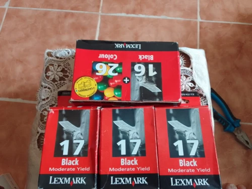 cartouche imprimante Lexmark Colour  16 / 17 / 26 / 27 + toner HP + Canon LBP impriment coraljet