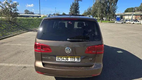 Volkswagen Touran 2015 Cup