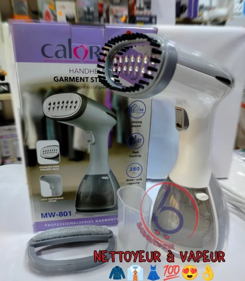 Defroisseur a main vapeur