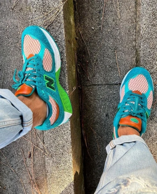 New balance 2002r 