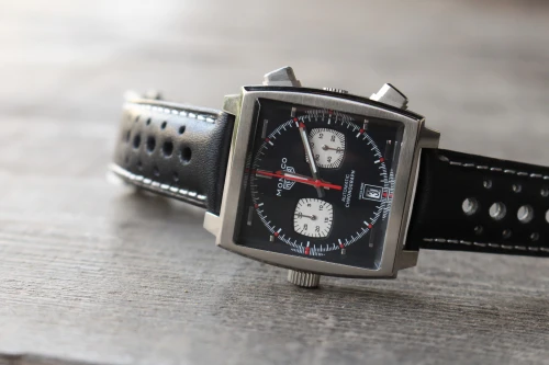 Montre TAG Heuer Monaco Noire 