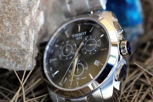 Montres pour hommes TISSOT Couturier Acier