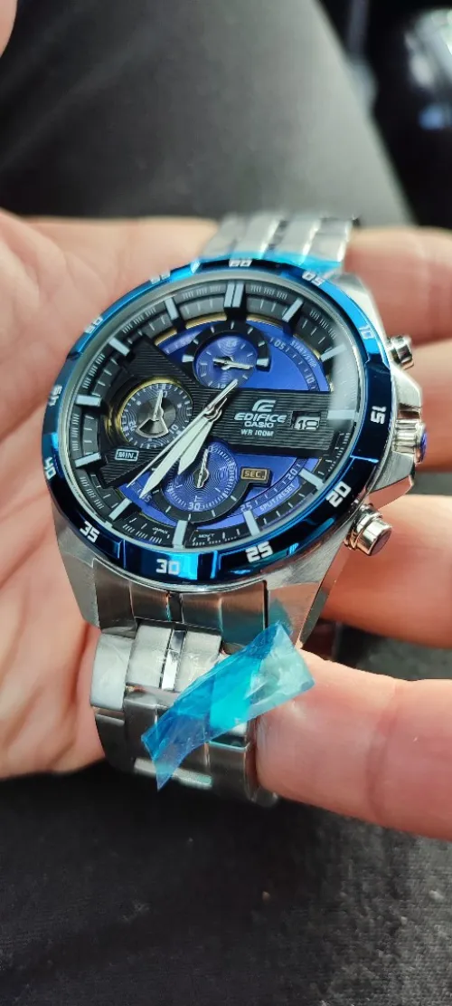 SOLDE: Montres CASIO EFR-556DB-2