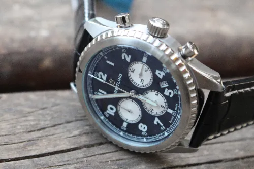 Montre BREITLING NAVITIMER 8 B01