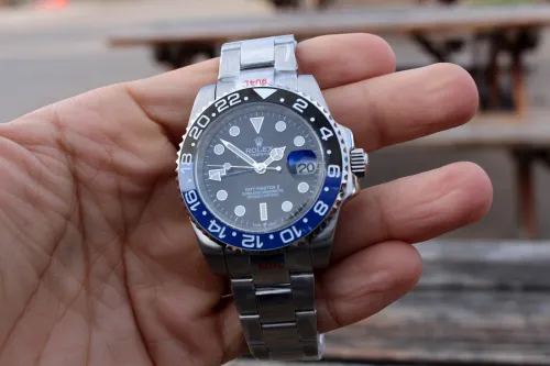 Montres pour hommes PROMOTIONS / SOLDES: ROLEX GMT MASTER 2 BATMAN