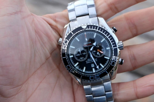 Montres de luxe OMEGA SEAMASTER Planet Ocean Chronographe Acier 