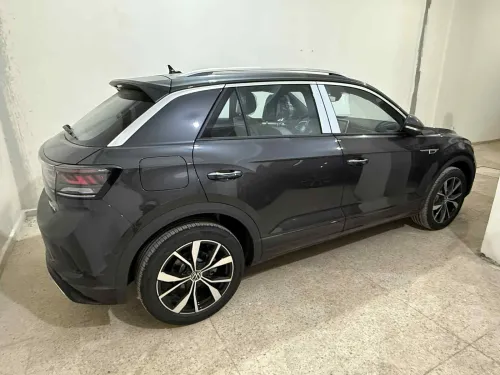Volkswagen T-Roc 2025 Black&Silver