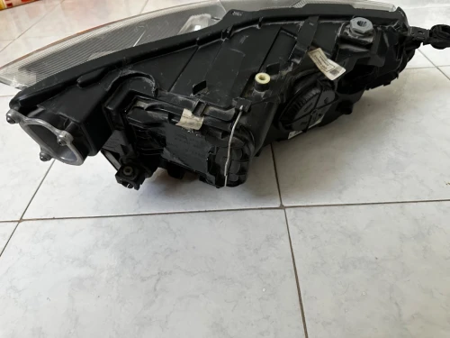 Phare optique avant Seat Ibiza 