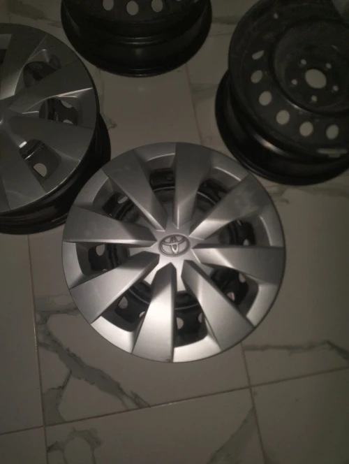جونت كورولا 195/65/15 Pare