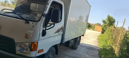 Hyundai D65 2011