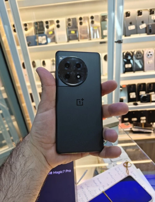 Oneplus 12R 16/512 batterie 💯