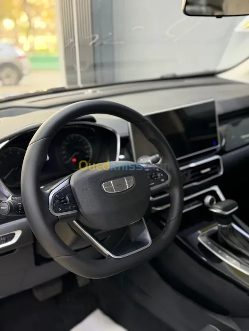 Geely Coolray 2025 Avec toit
